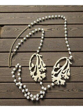 Vintage Enamel Coral Branch Necklace Beaded Gold Tone White Floral Long Chain